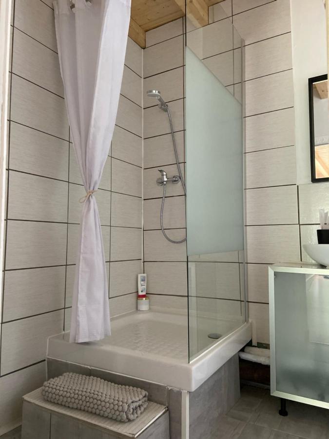 Le Chene: Petit Chalet Cosy Proche De Mulhouse Riedisheim Bagian luar foto