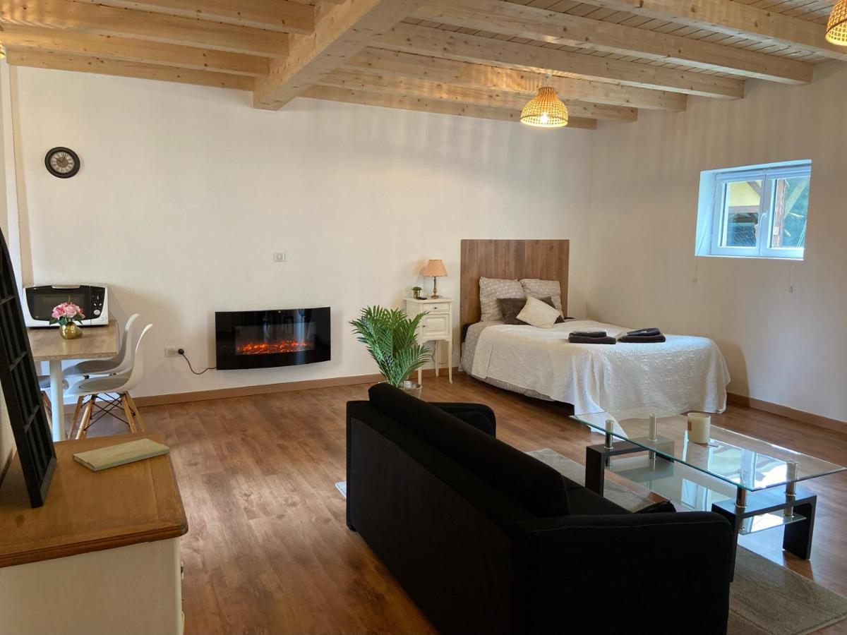 Le Chene: Petit Chalet Cosy Proche De Mulhouse Riedisheim Bagian luar foto